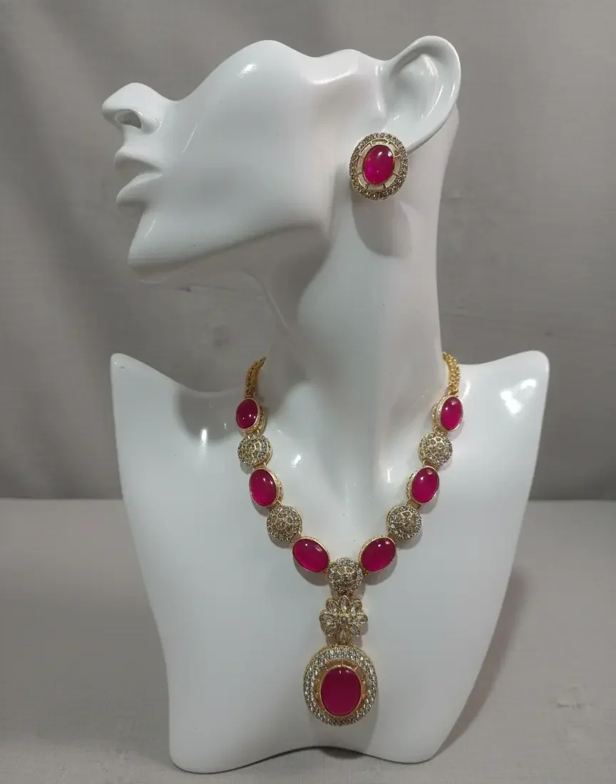 The Royal Rose Medallion Set - Image 3